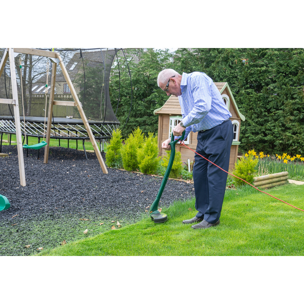 Webb Classic WEELT250 250W 23cm Linetrimmer Image 2