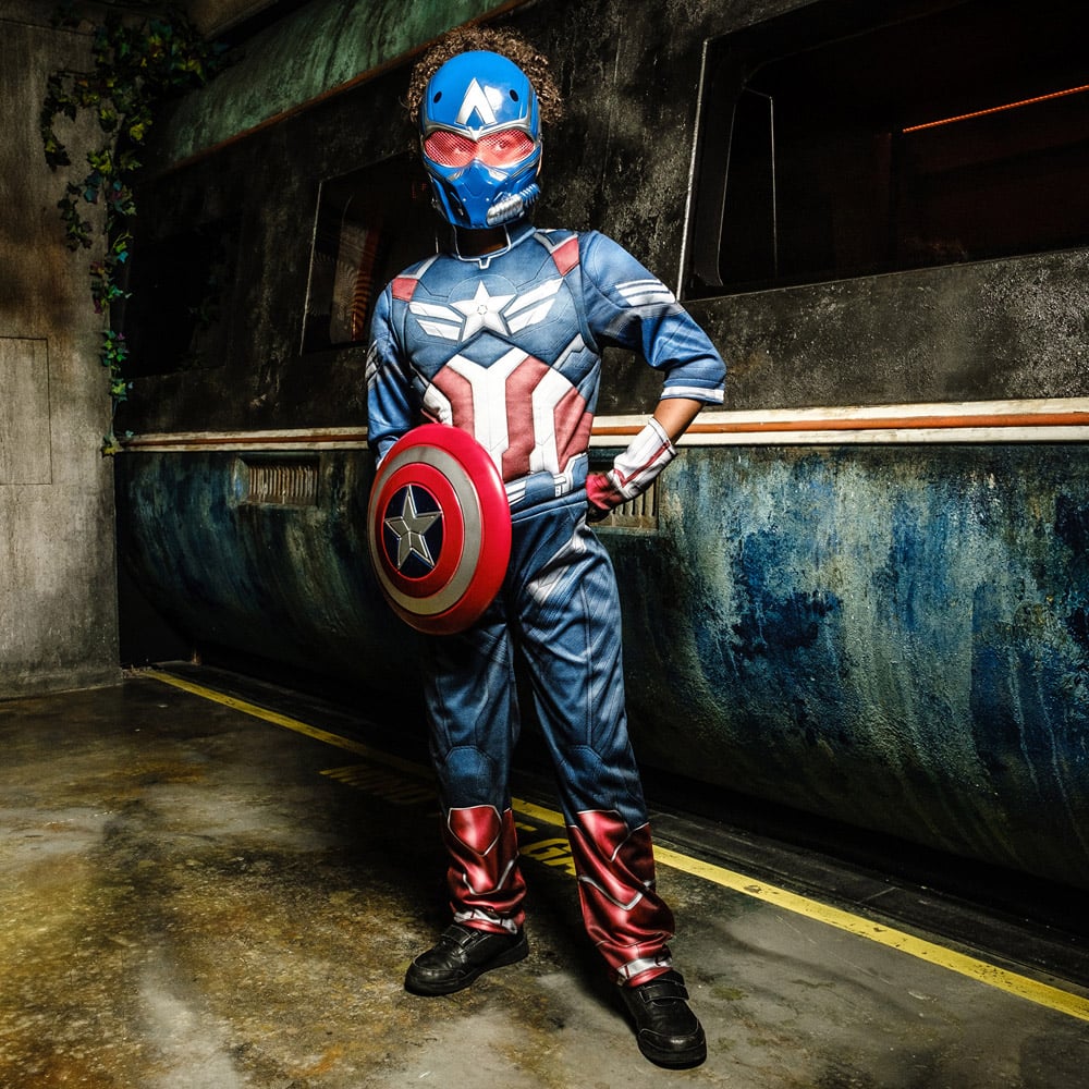 Marvel Deluxe Captain America Costume Age 5 to 6 Years Image 2