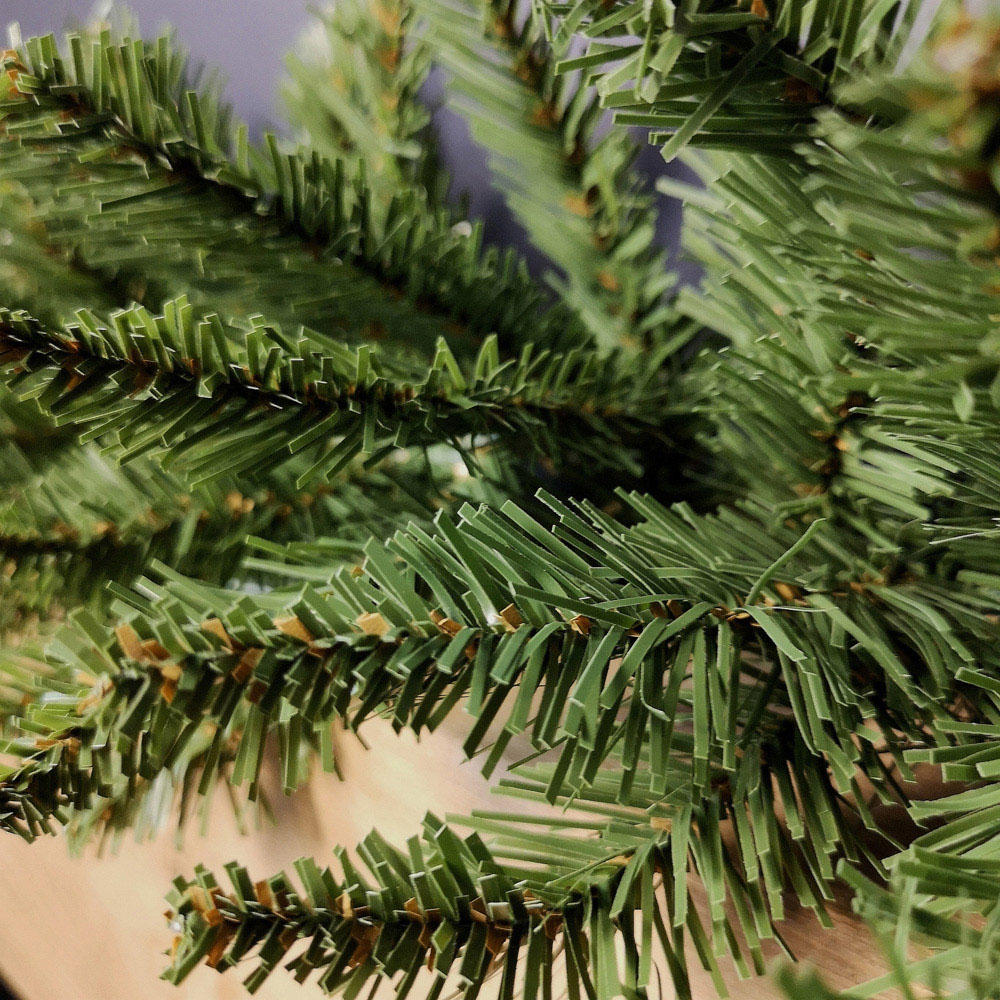 Samuel Alexander Plain Christmas Garland Green 270cm Image 4