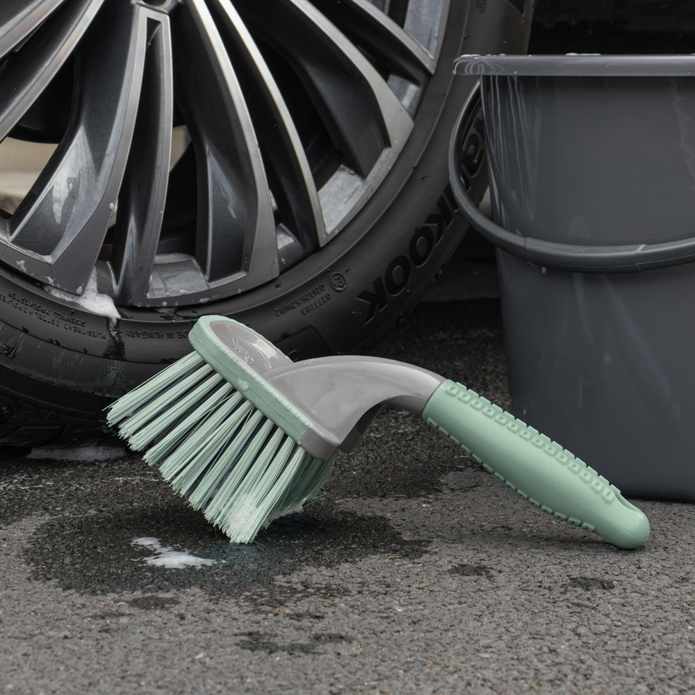 JVL Cleaning Heavy Duty Multi-Purpose Short Handled Brush Image 2