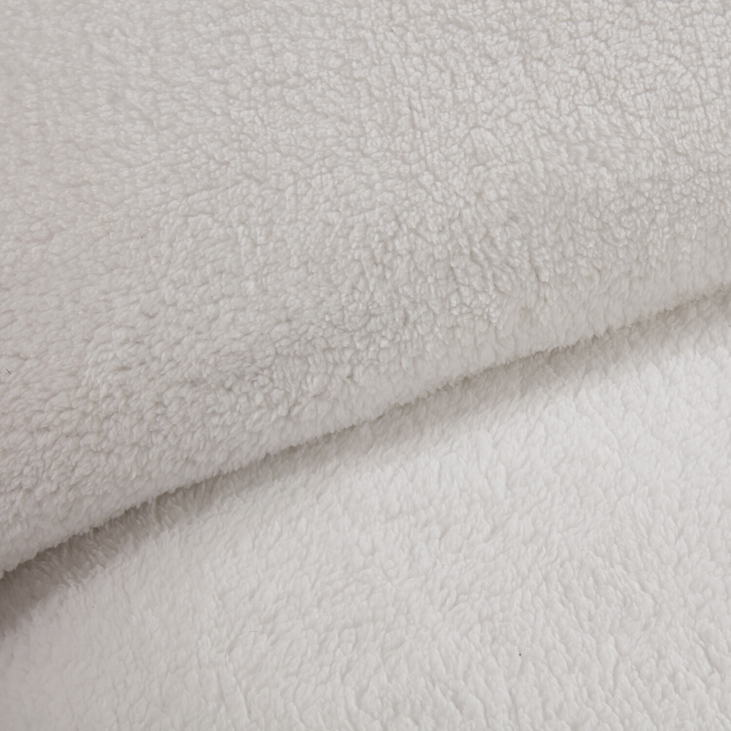 Teddy Fleece Duvet and Pillow Case Set  - Ivory / King Image 4