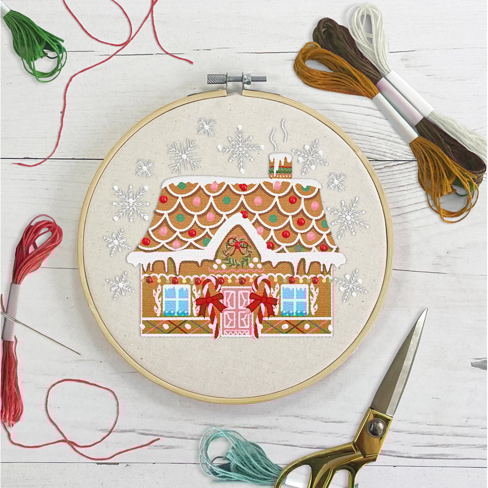 Sew & So On Multicoloured Gingerbread House Embroidery Craft Set 8 inch Image 2