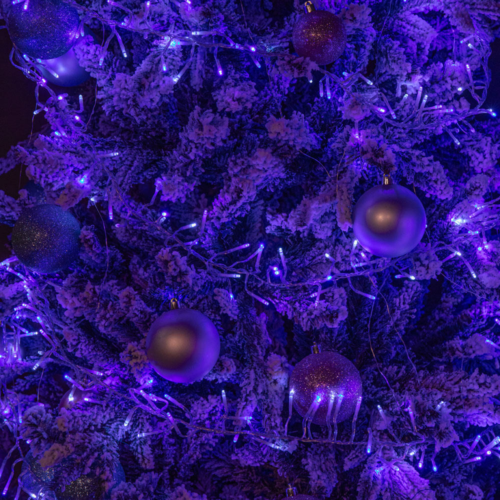 Samuel Alexander 720 Blue Purple and White LED Christmas Cluster String Light 9.3m Image 6