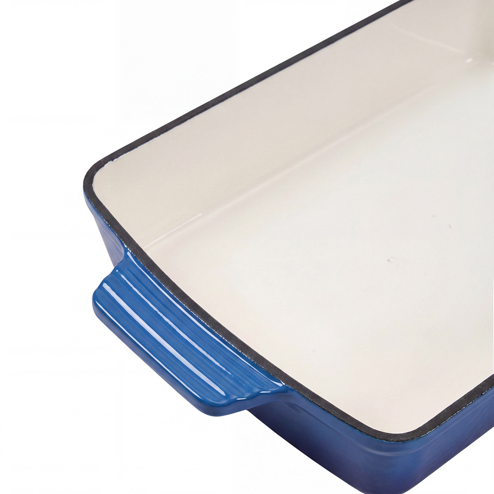 Living and Home 3L Blue Enamelled Rectangular Baking Dish Image 4