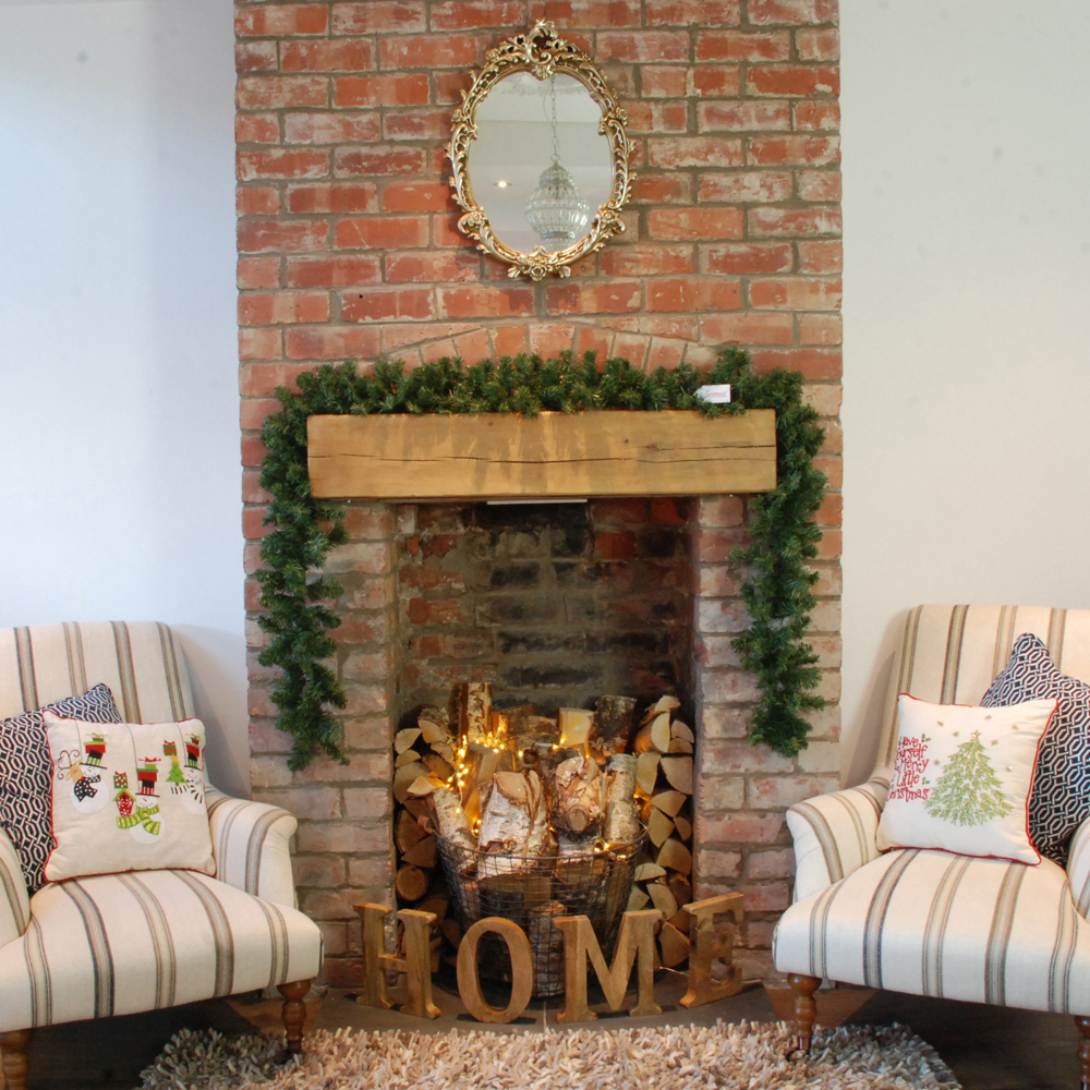 Samuel Alexander Green Pine Christmas Garland with 185 Tips 270cm Image 2