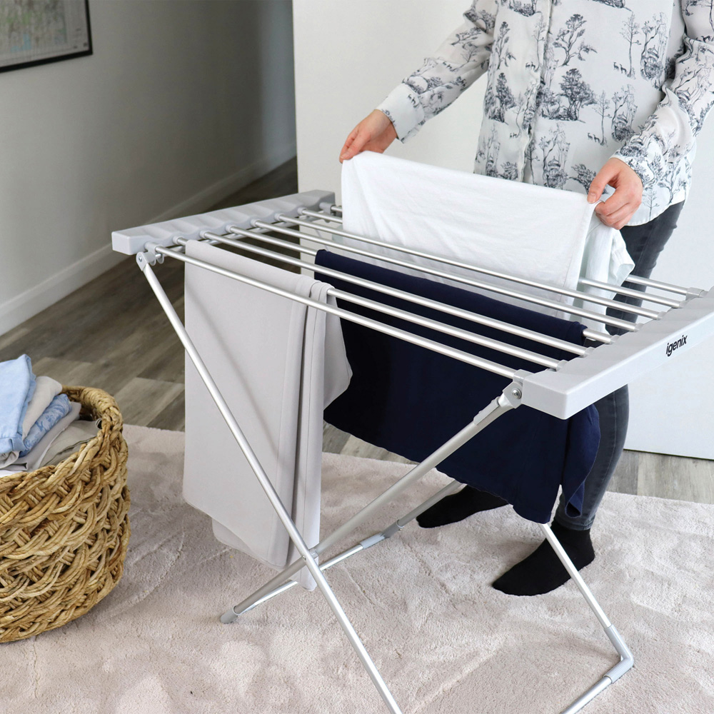 Igenix IGHA068S Silver Foldable Heated Airer Image 2