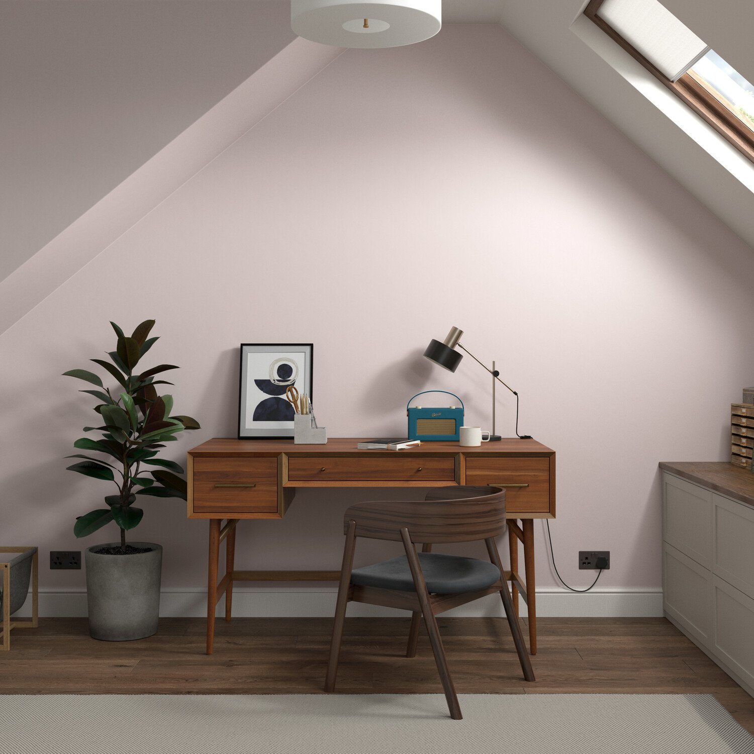 Dulux Heritage Walls and Ceilings Potters Pink Velvet Matt Emulsion Paint Tester Image 9