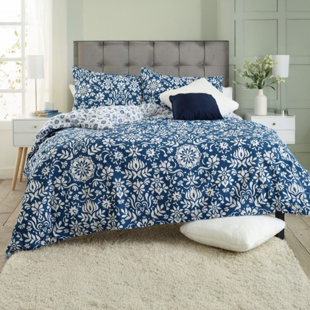 Deyongs Ornamental Double Floral Tile Reversible Duvet Set Image 1