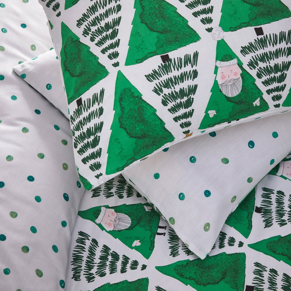 furn. Double Green Hide and Seek Santa Christmas Duvet Cover Set Image 3