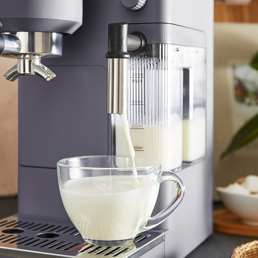 Morphy Richards Misto Steam and Sip 172051 Stone One Touch 1L Automatic Coffee Machine Image 6