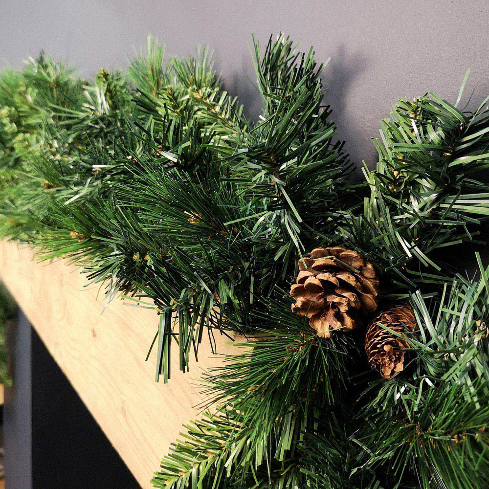 Samuel Alexander Christmas Garland with Pine Cones and Mixed Needles Green 270cm Image 7