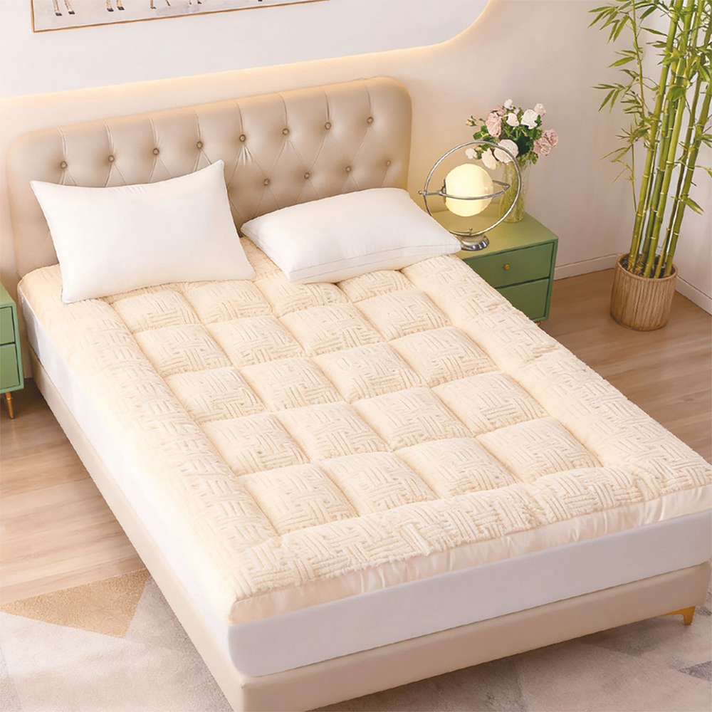 Living and Home Super King Size Light Beige Quilted Mattress Topper Image 2