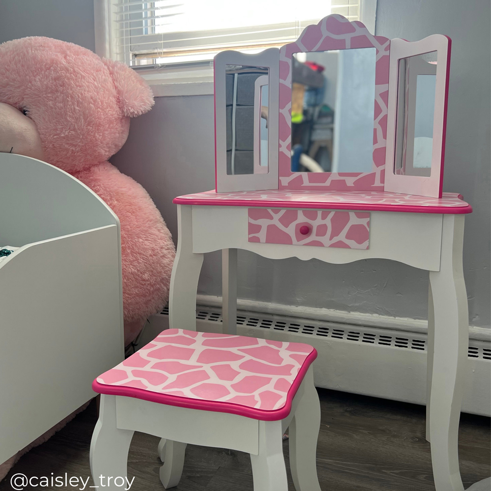 Teamson Kids Gisele Play Single Drawer Pink and White Giraffe Prints Toy Vanity Set Image 5