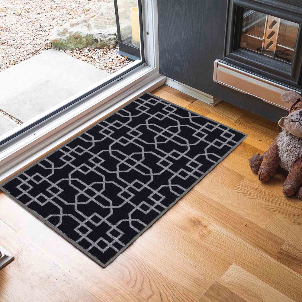 Desire Rugs Havana Black Cubed Trellis Anti Slip Door Mat 80 x 50cm Image 2
