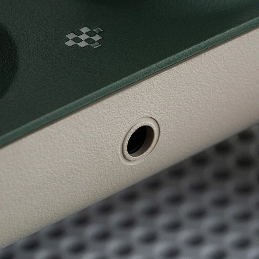 8BitDo Dark Green Ultimate C Wired Xbox Controller Image 7