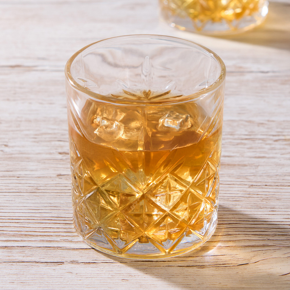 Pack of 2 Whisky Glasses Clear Image 2