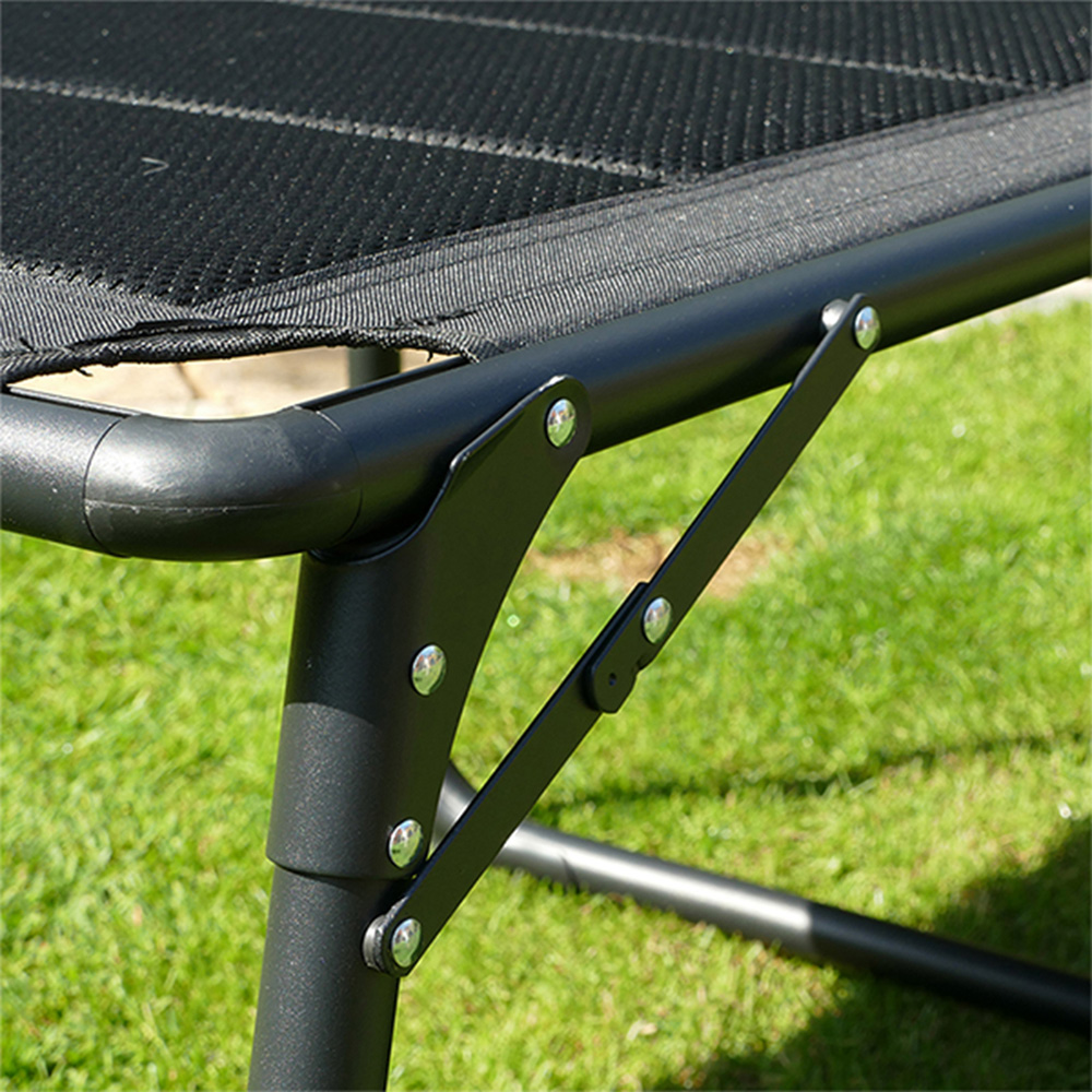 Lifestyle Navarra Granada Lounger Image 3