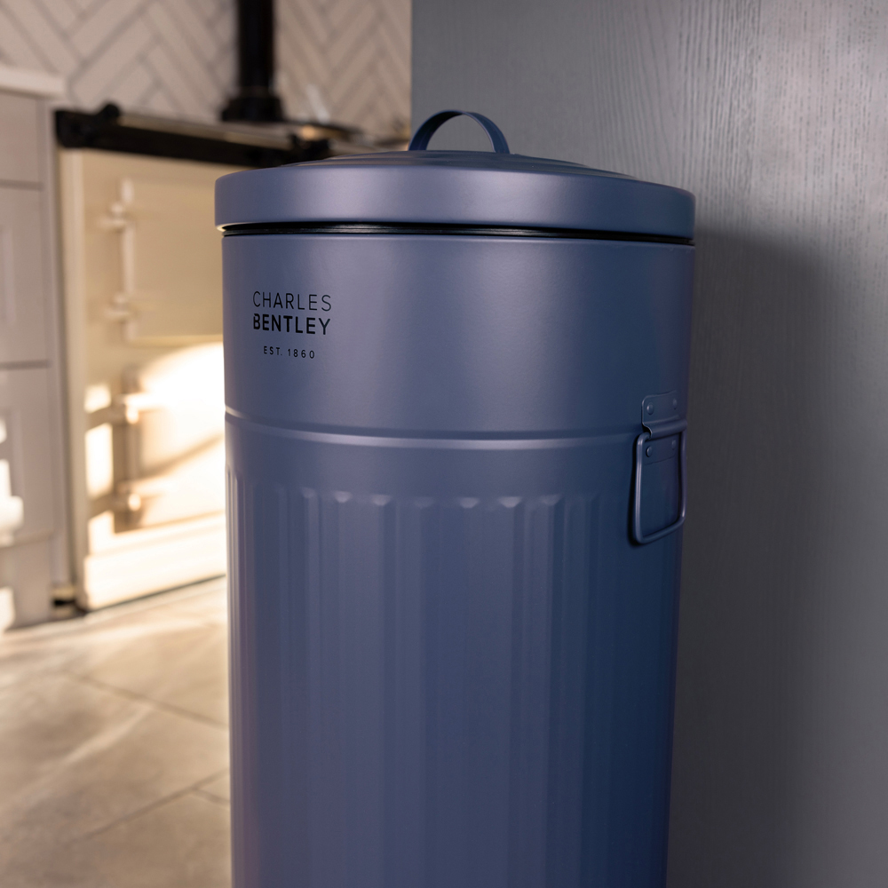 Charles Bentley Retro Round Steel Dark Blue Kitchen Pedal Bin 30L Image 7