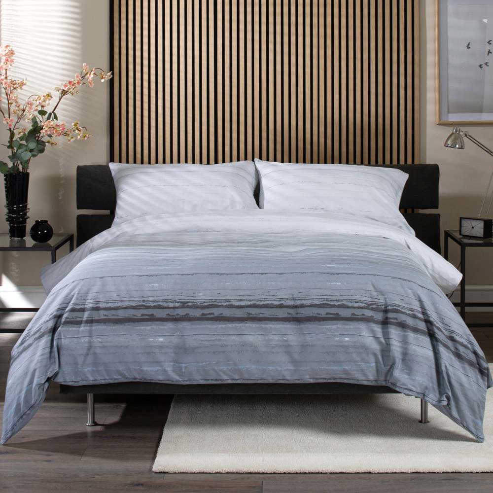 The Lyndon Company Onyx Super King Size Grey Duvet Set Image 1