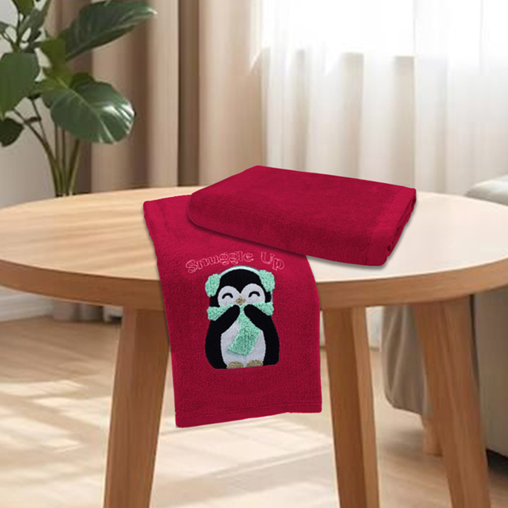 Noel Square Penguins Snuggle Red Hand Towel 2 Pack Image 2