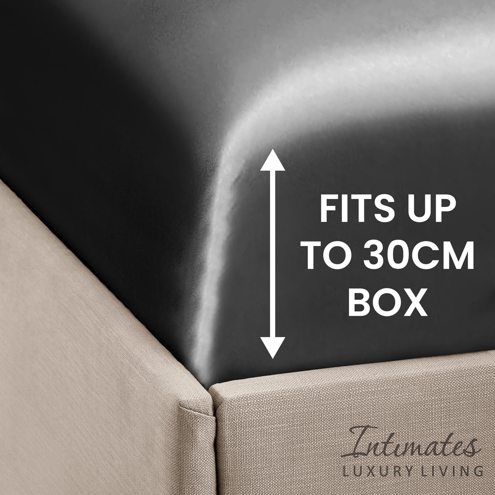 Intimates Single Black Satin Bedding Set Image 9