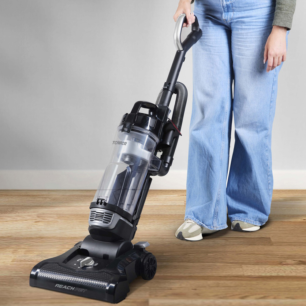Tower TXP30 Bagless Upright Vacuum Image 2