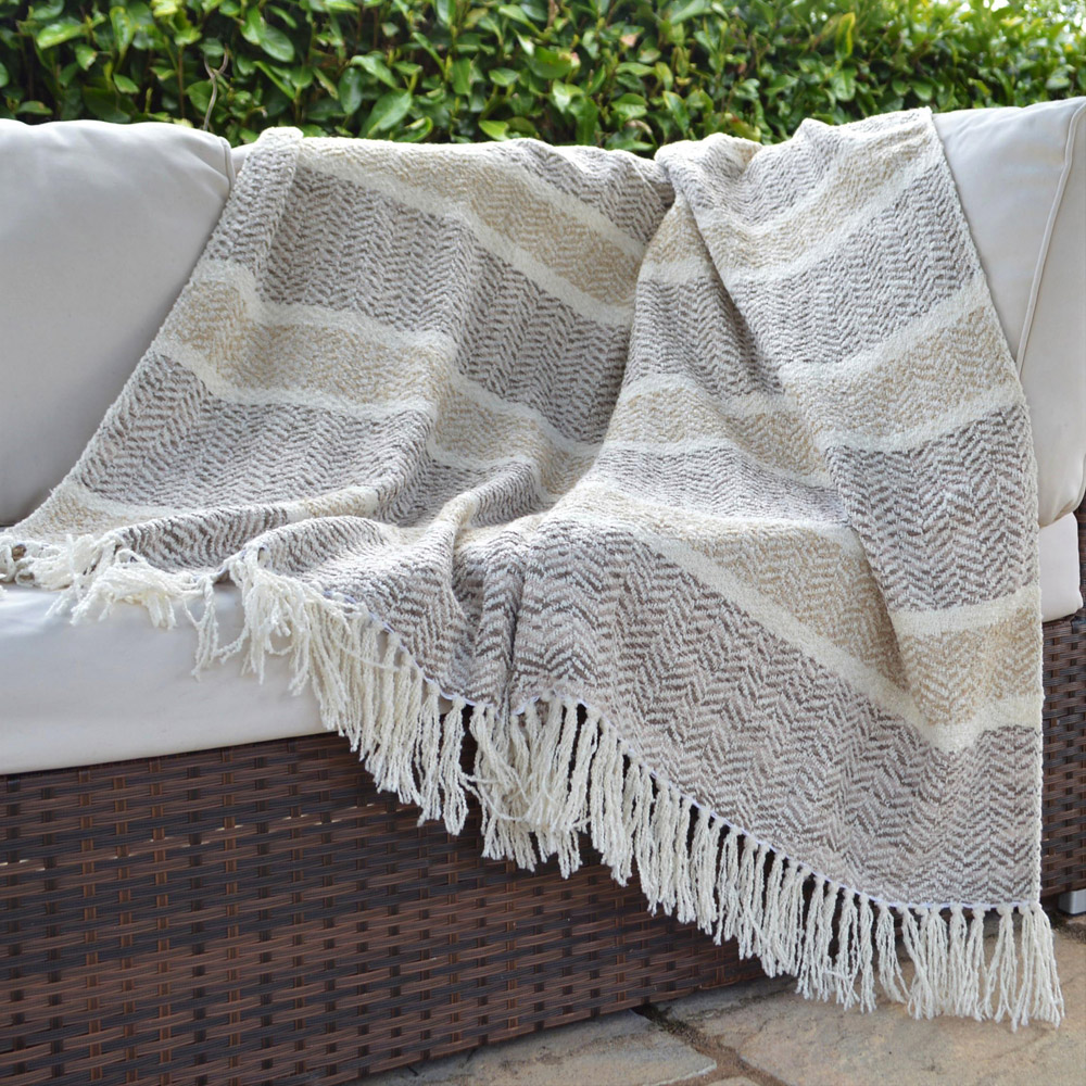 Allure Home Fashions Herringbone Natural Throw Blanket 150 x 200cm Image 4
