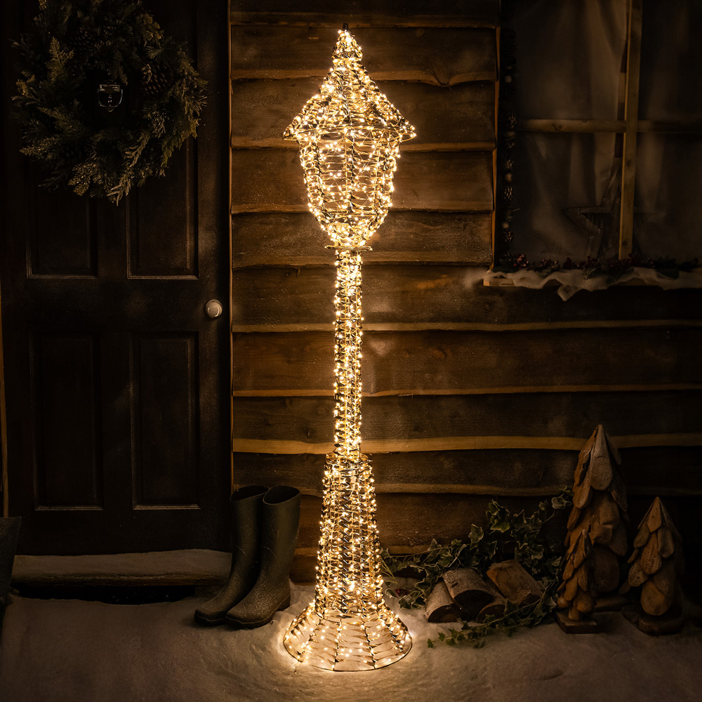 The Christmas Centre 960 Warm White LED Micro Lights Pre-Lit Gold Laser Lit Lamp Post 180cm Image 5
