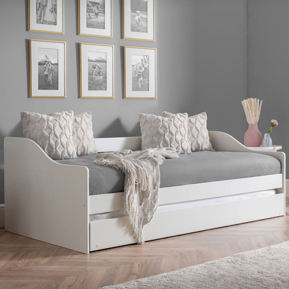 Julian Bowen Elba Surf White Daybed Image 1