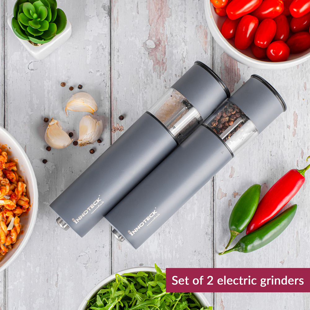 Innoteck Essentials Grey Stainless Steel Electric Salt and Pepper Mill Set Image 3