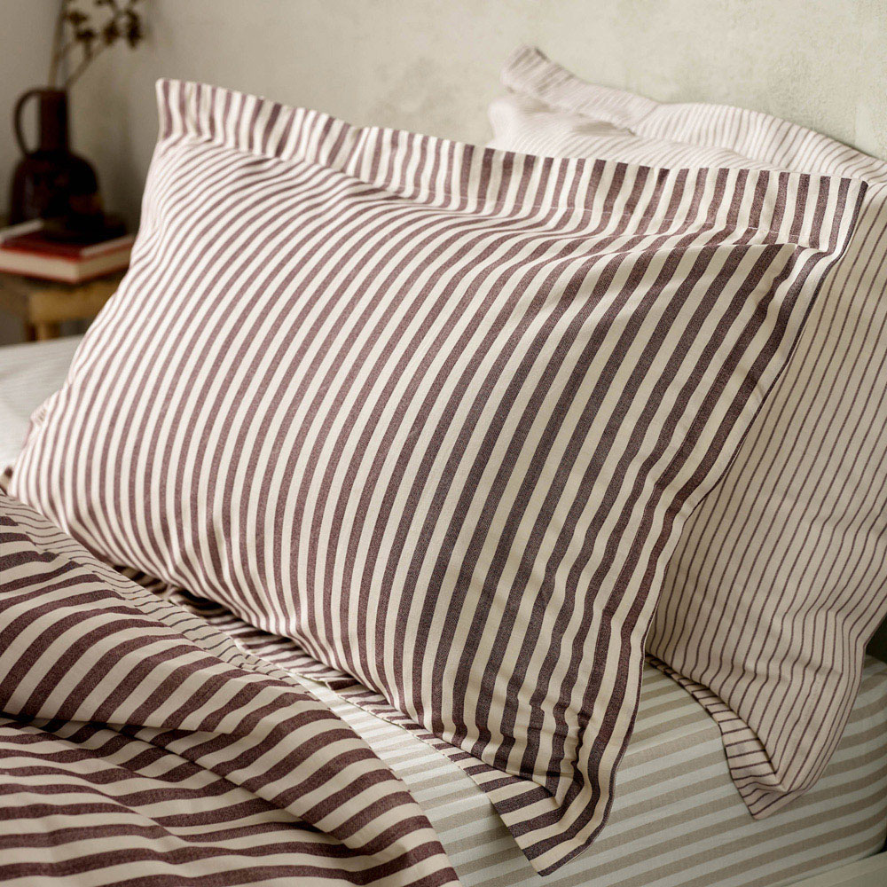 Yard Hebden Double Melange Stripe Cotton Beetroot Duvet Set Image 4
