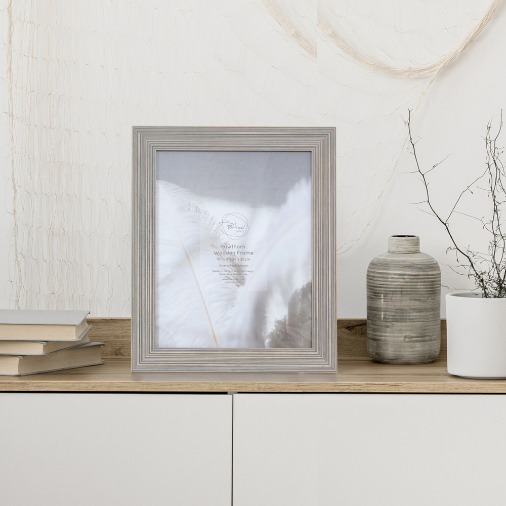Hawthorn Wooden Photo Frame - Grey / 10 x 8in Image 2