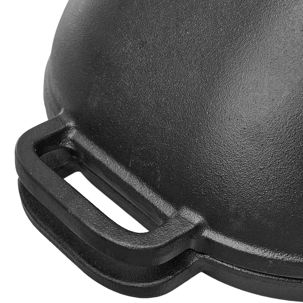 Living and Home 32cm Black Cast Iron Bread Pan with Curved Lid Image 6