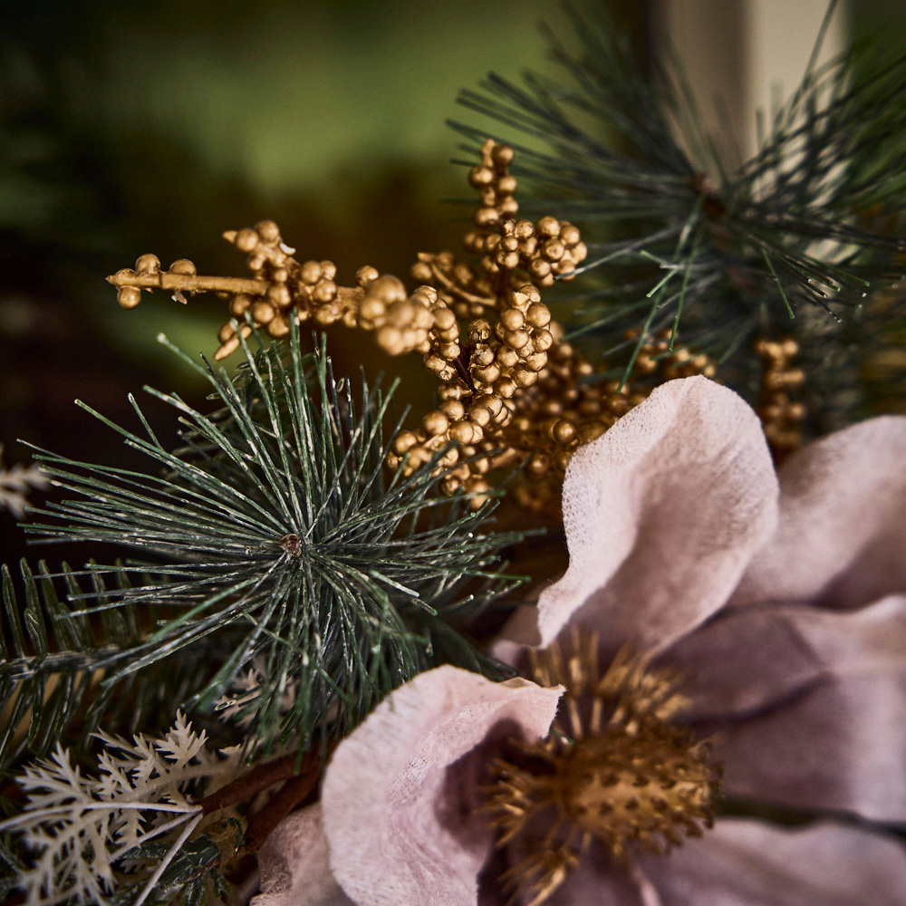 Dibor Blush Magnolia Christmas Wreath 55cm Image 5