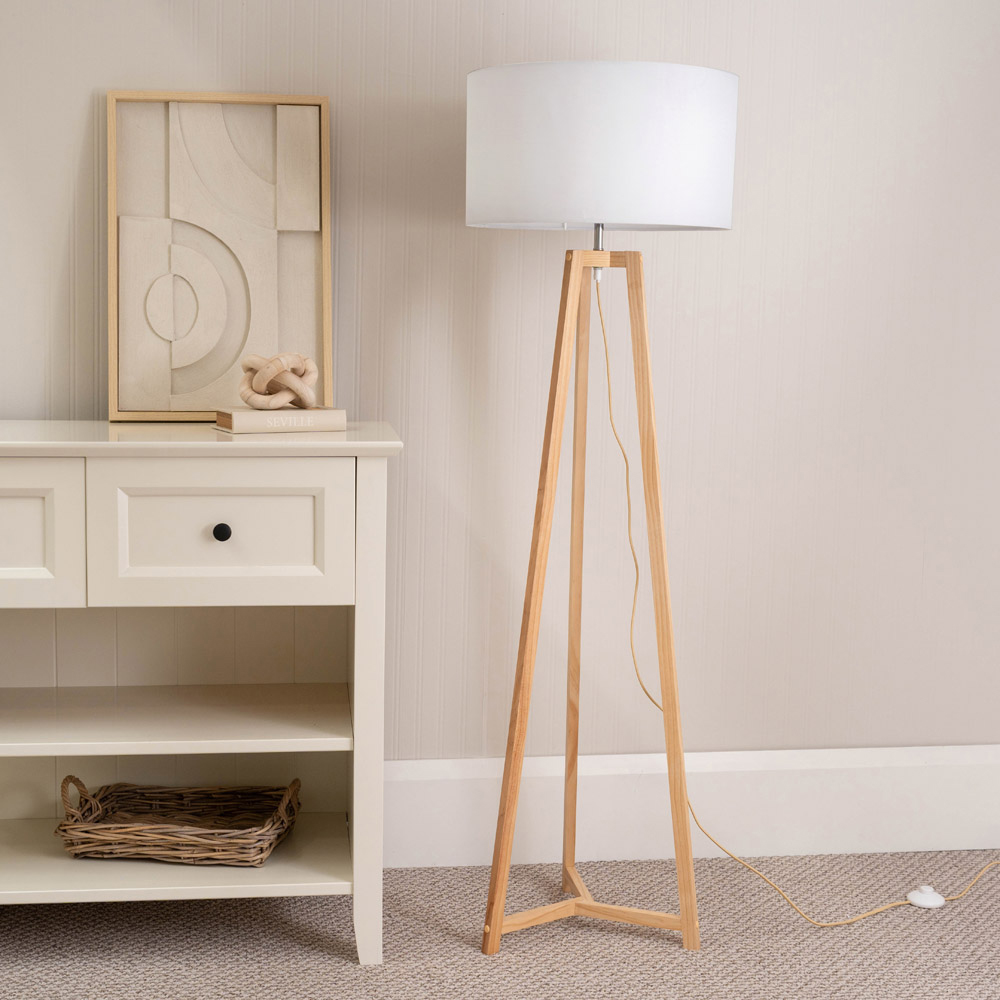 ValueLights Lottie White Fabric Drum Shade Natural Wood Tripod LED Floor Lamp Image 3