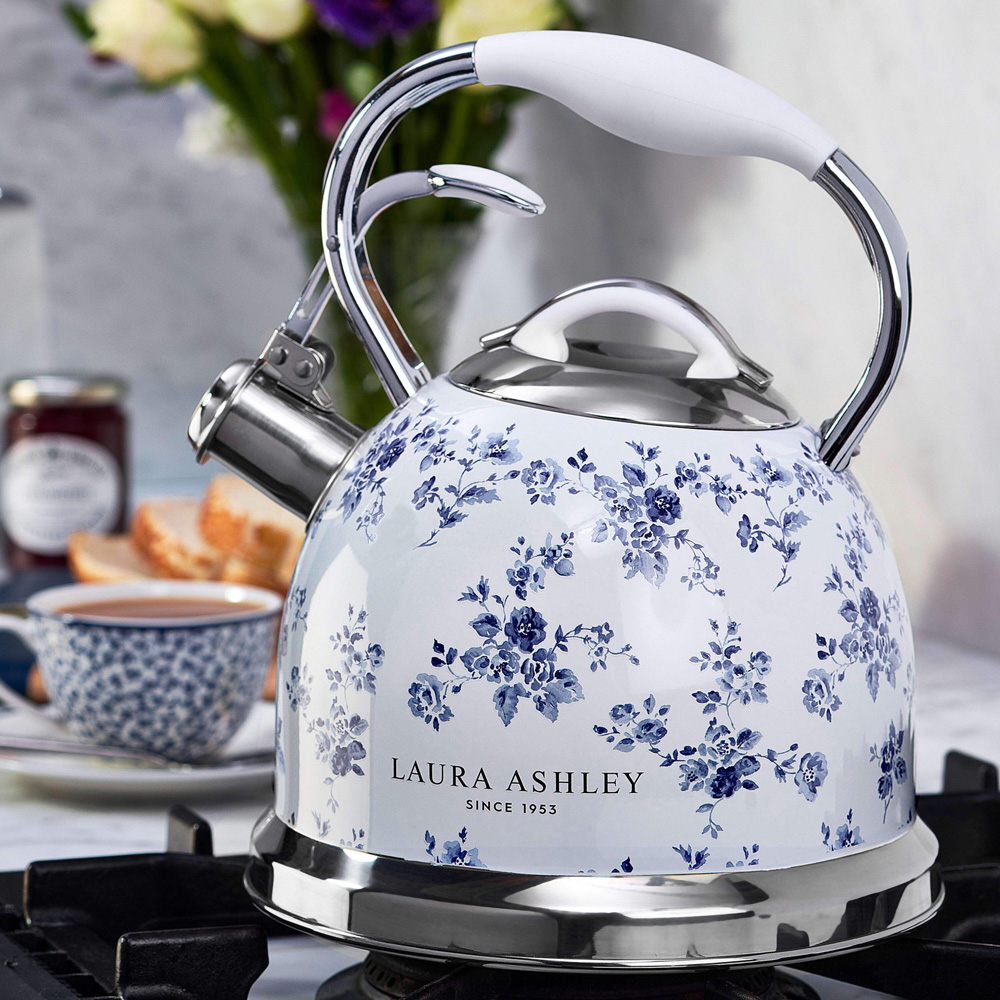 Laura Ashley VQSBNK057LACR China Rose 2.8L Stovetop Kettle Image 6