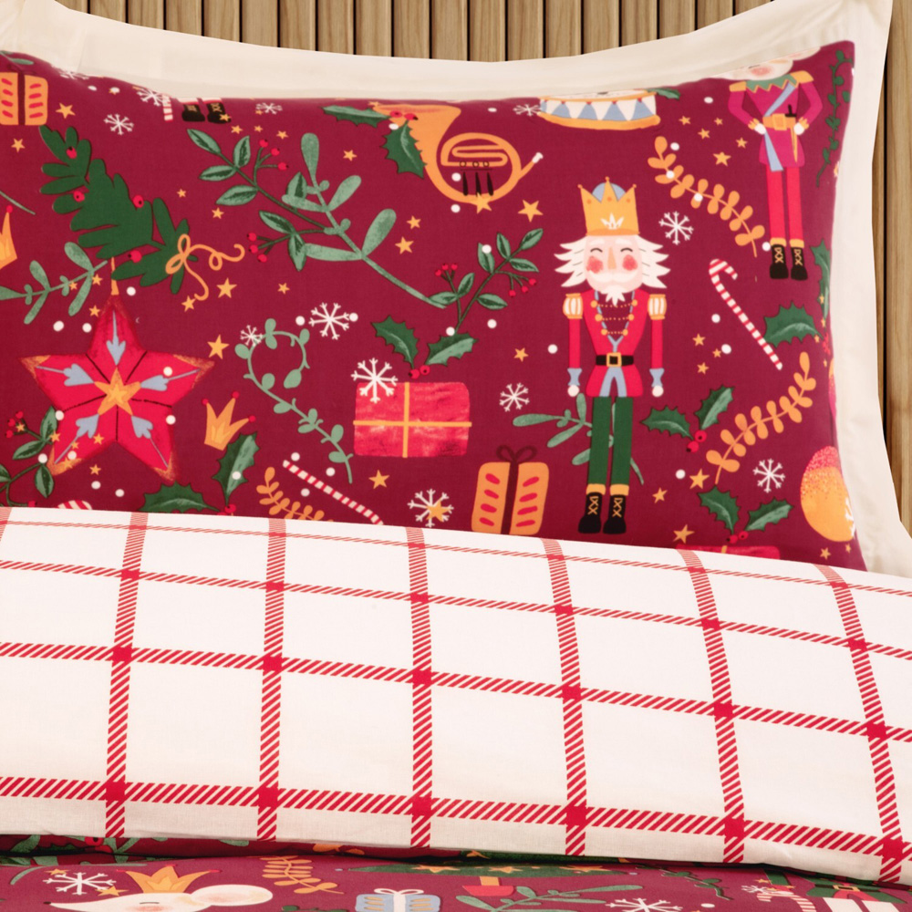 Christmas Nutcracker Duvet Set Red Superking Image 3