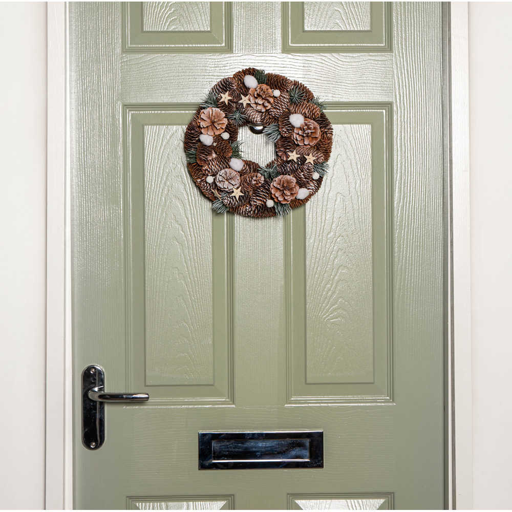 Samuel Alexander Frosted Wreath with Pine Cones and Wooden Stars 30cm Image 7