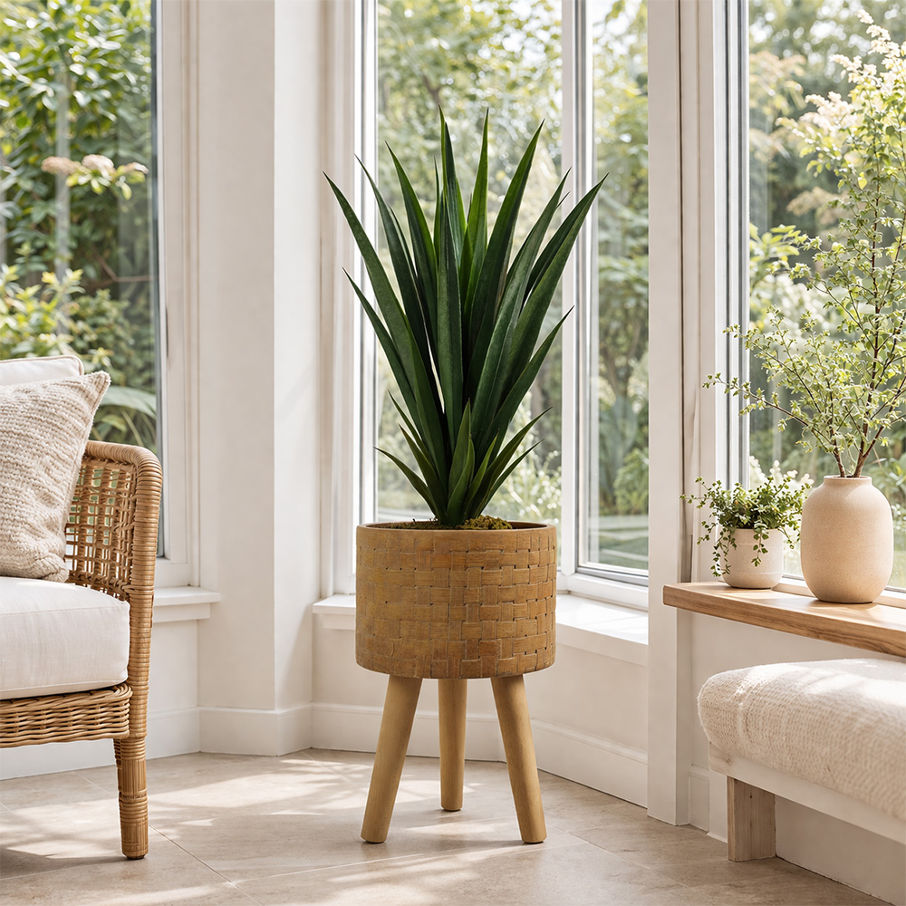 Leaf Woven Effect Composite Planter with Stand Image 2