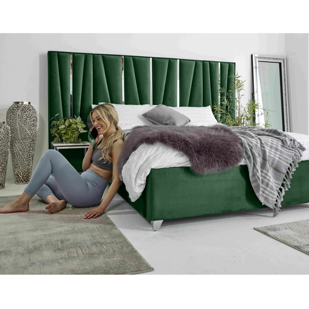 Eleganza Mila Single Green Plush Velvet Bed Frame with Lined Headboard Image 5
