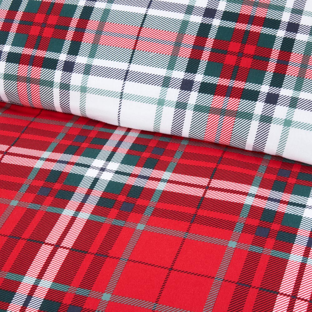 Christmas Tartan Red Duvet Set  - Red / Superking Image 4