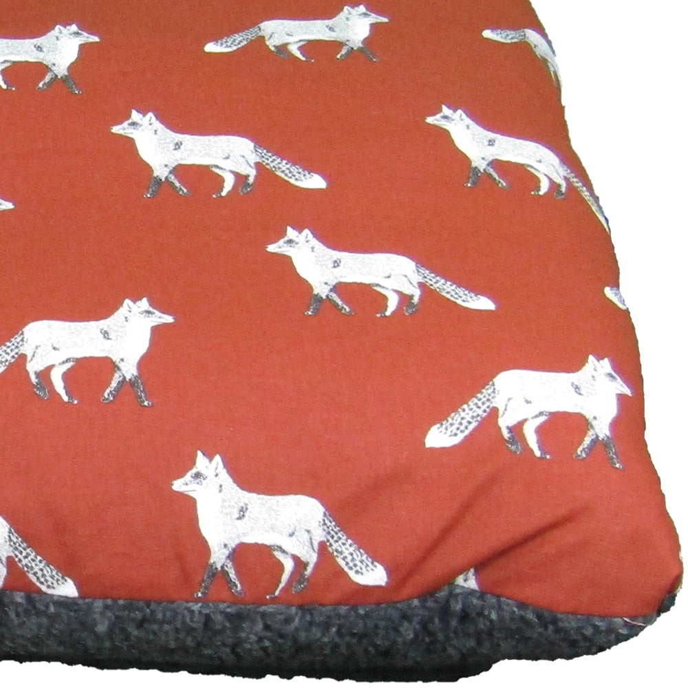 Snug & Cosy Medium Fox Print Dog Lounger Bed Image 3