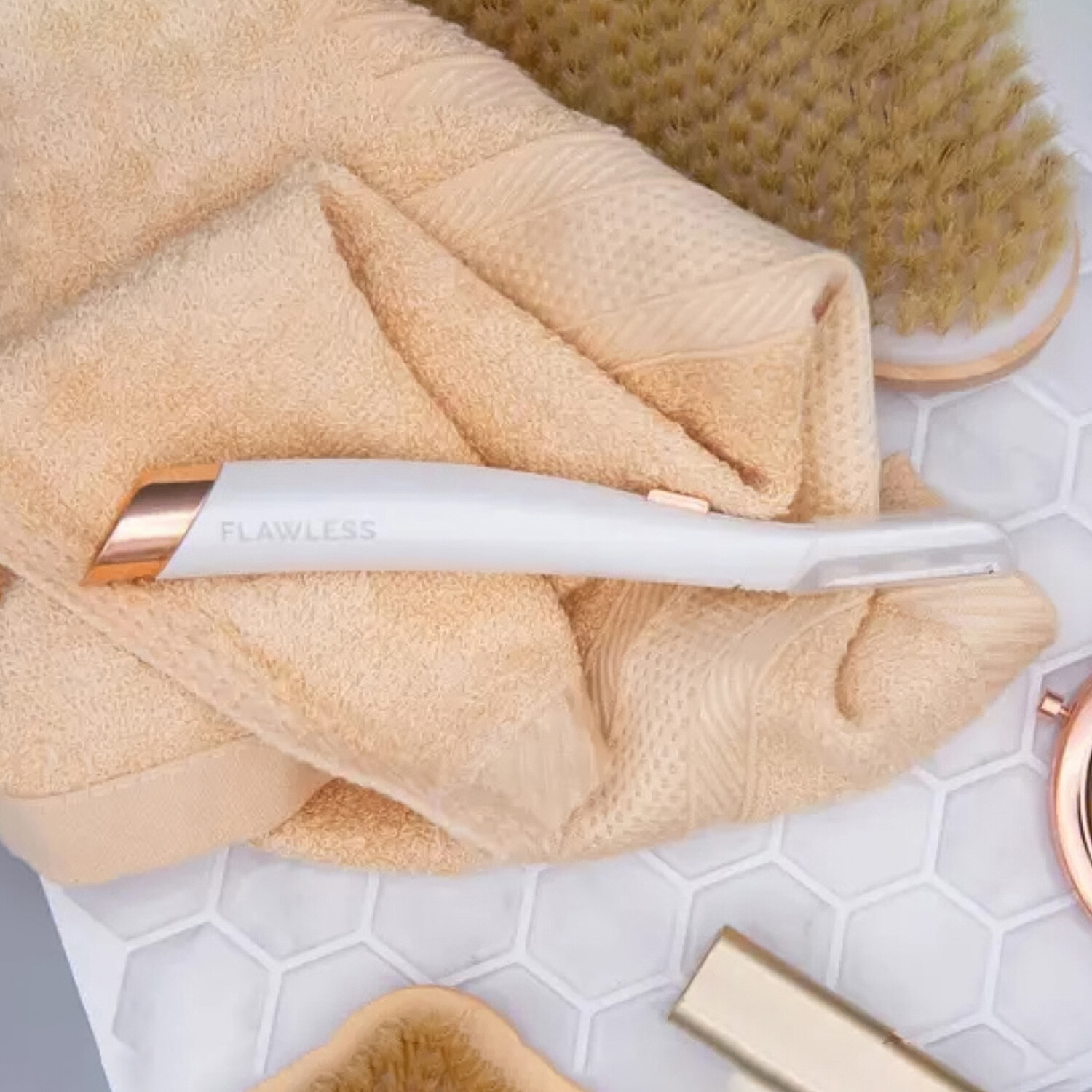 Flawless Dermaplane Glow Image 2
