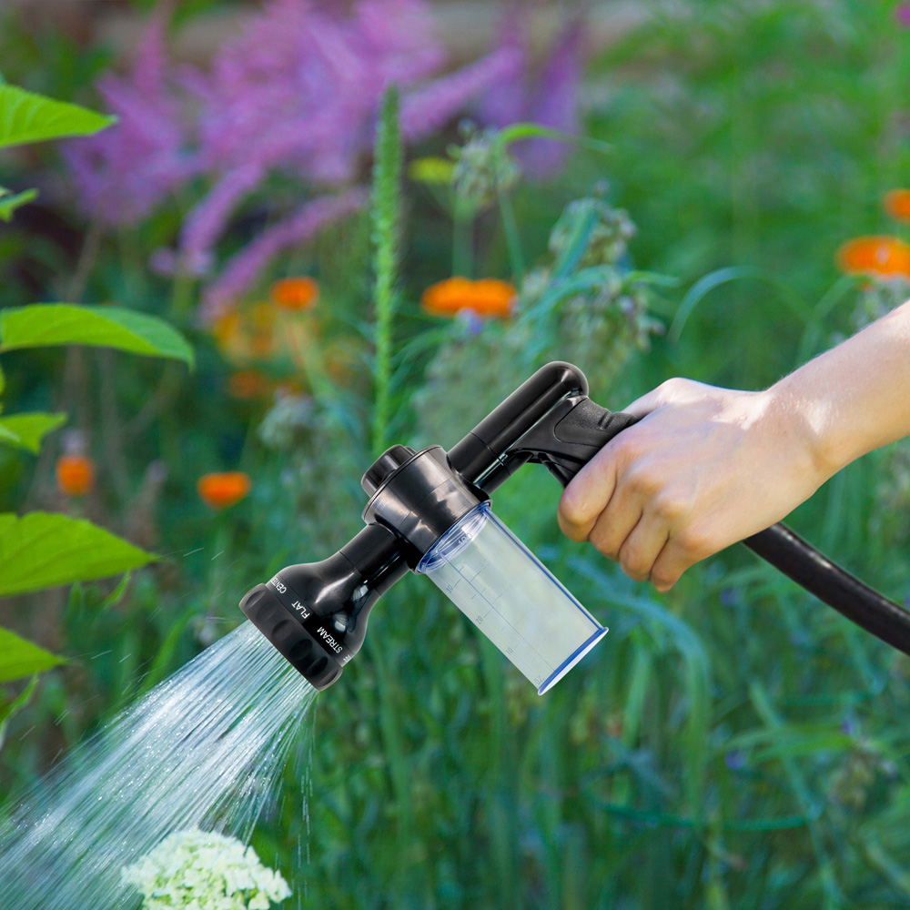 wilko Black 8 Mode Garden Hose Spray Gun with AntiSlip Handle Wilko