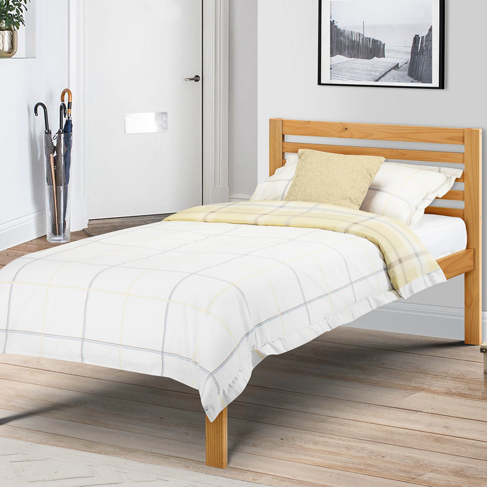 Julian Bowen Slocum Single Antique Pine Bed Image 1