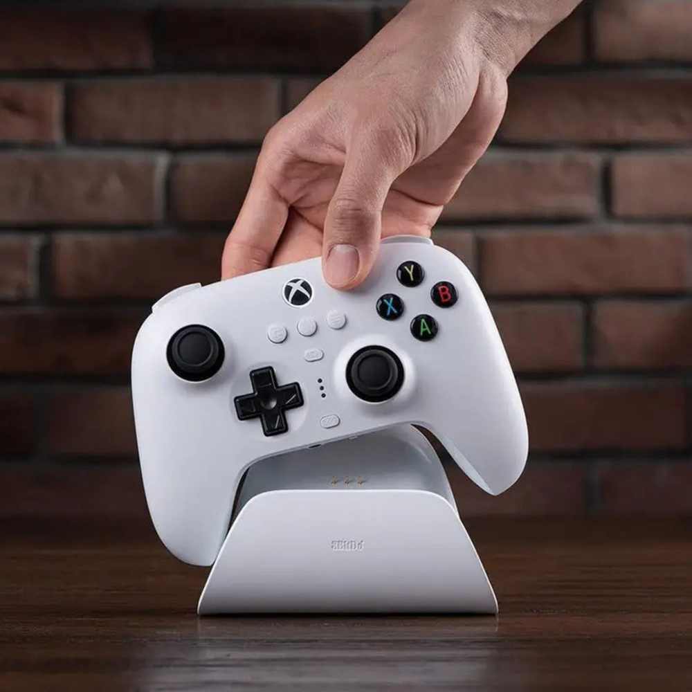 8BitDo Ultimate 3-mode White Xbox Controller Image 2