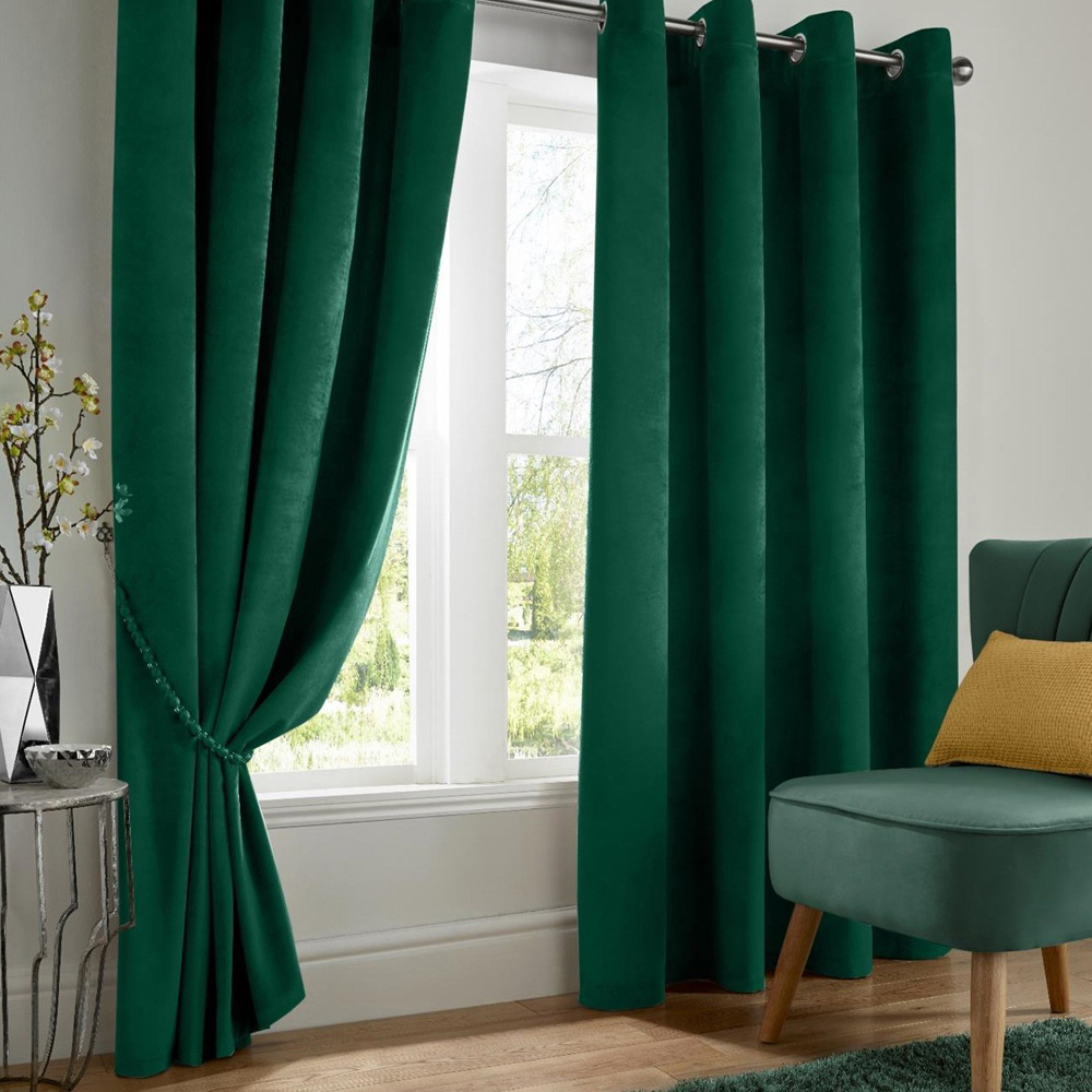 Alan Symonds Green Velvet Blackout Ring Top Eyelet Curtains 117 x 137cm Image 1