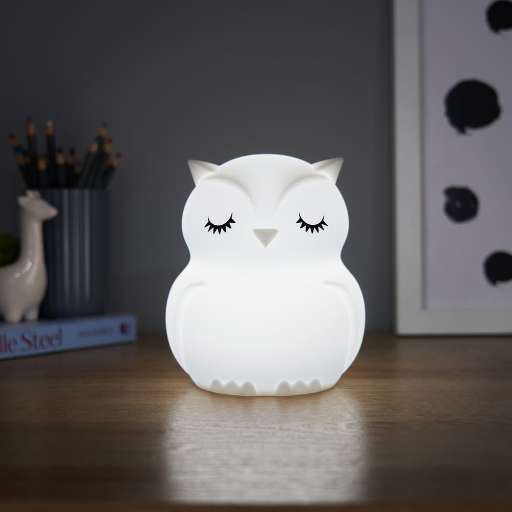Glow Colour Changing Ollie Owl LED Silicone Night Light Image 4