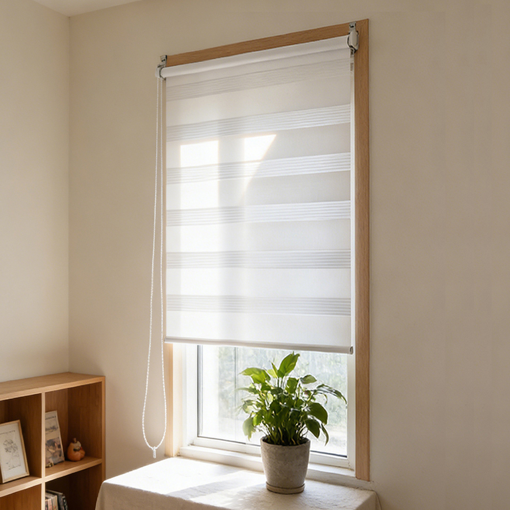 Living and Home Zebra Roller Blind White 40 x 150cm Image 7