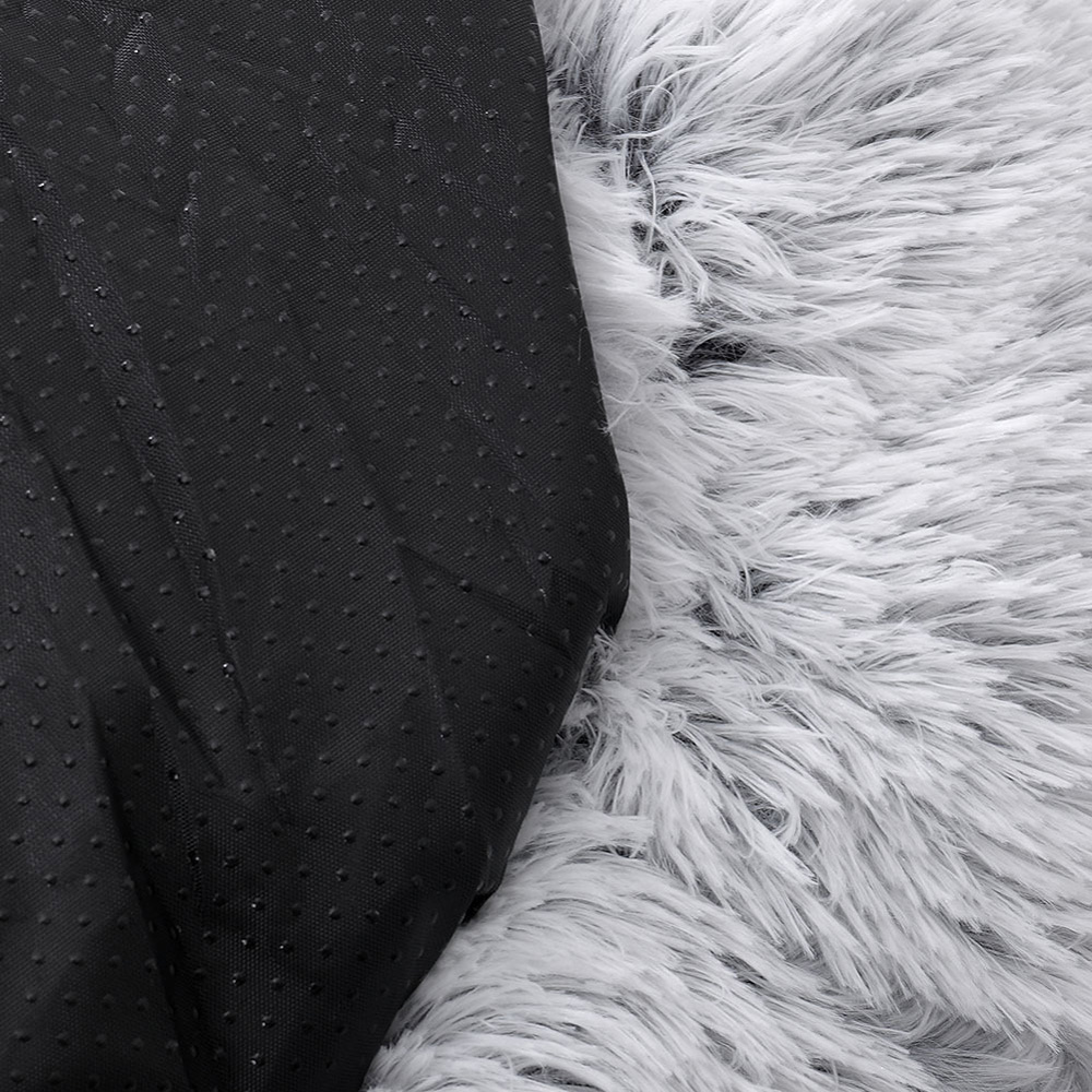 H&O Direct Grey and White Plush Donut Shaped Pet Bed Image 3